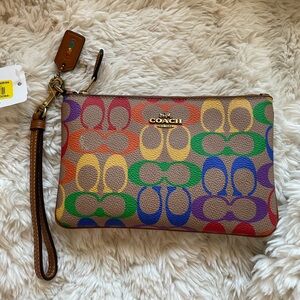 Small Wristlet In Rainbow Signature Canvas